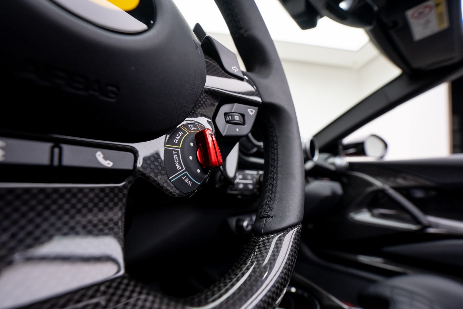 FERRARI 812 COMPETIZIONE APERTA